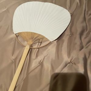 30 parchment paper paddle fans